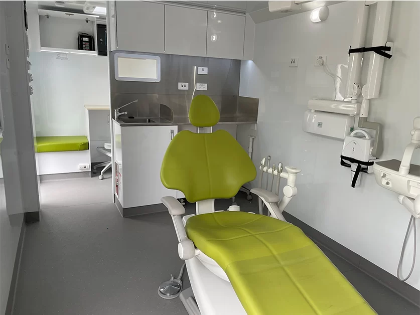 Where the Surgery Meets the Road | Img 2 | William Green Mobile Surgery | Dental Resource Asia